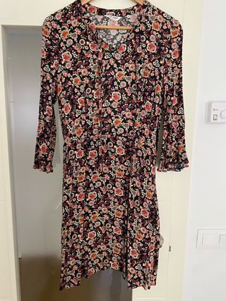 Vestido Naf Naf flores