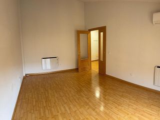 Piso en alquiler en Magán