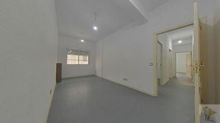 Piso en venta en Cuatro Caminos en Madrid