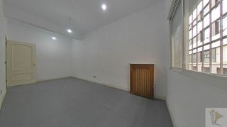 Piso en venta en Cuatro Caminos en Madrid