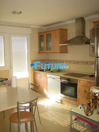 Piso en alquiler en Residencia - Abella en Lugo