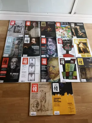 LOTE DE REVISTAS Y LIBROS ANTIGUOS