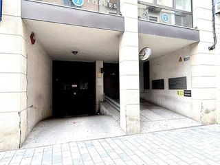 Garaje en venta en Centre en Figueres