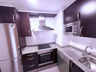 Piso en alquiler en Falperra - Santa Lucía en Coruña (A)