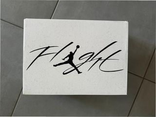 Jordan 4 Retro White Thunder Talla 36