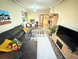 Piso en alquiler en L'Alquenència en Alzira