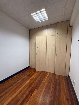Oficina en alquiler en San Pedro de Deusto-La Ribera en Bilbao
