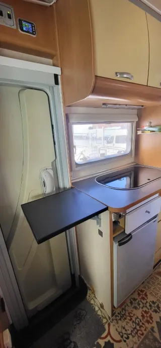 Autocaravana capuchina sun living