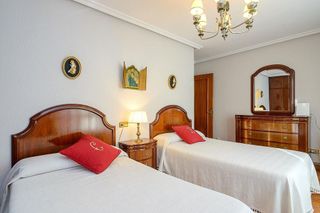 Piso en alquiler en Centro en Gijón