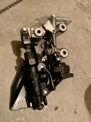 Soporte Estribera Derecha Yamaha