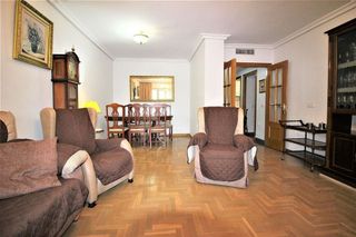 Piso en alquiler en San Luis en Almería