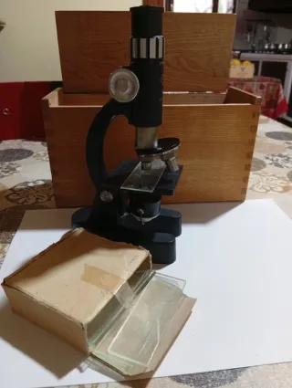 Microscopio Vintage EXCO Zoom 100X-450X