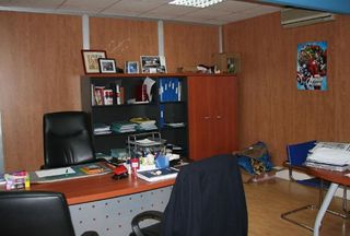 Nave industrial en venta en Santa Eulàlia de Ronçana