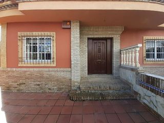 Chalet en alquiler en El Brillante -El Naranjo - El Tablero en Córdoba