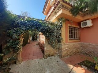 Chalet en alquiler en El Brillante -El Naranjo - El Tablero en Córdoba