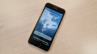 iPhone Rojo para reparar o piezas