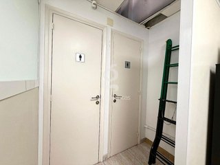 Oficina en venta en Almeda - El Corte Inglés en Cornellà de Llobregat