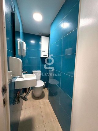 Oficina en venta en Almeda - El Corte Inglés en Cornellà de Llobregat