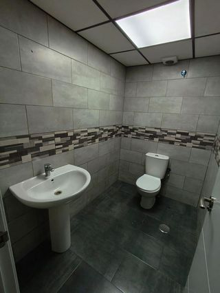 Local comercial en alquiler en La Laguna en Cádiz