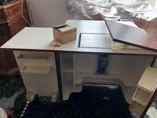 Mobile per macchina da cucire