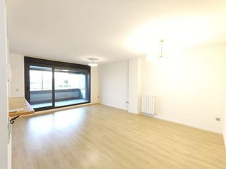 Piso en alquiler en Valdefierro en Zaragoza