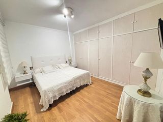 Piso en alquiler en Mercado en Alicante