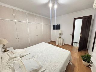 Piso en alquiler en Mercado en Alicante