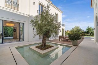 Chalet en alquiler en Los Naranjos - Las Brisas en Marbella