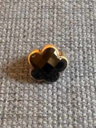 Anillo Flor Negra y plateado de TOUS