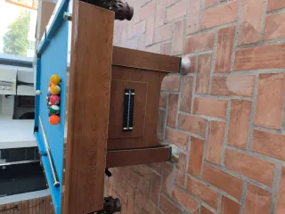 Mesa de billar y accesorios