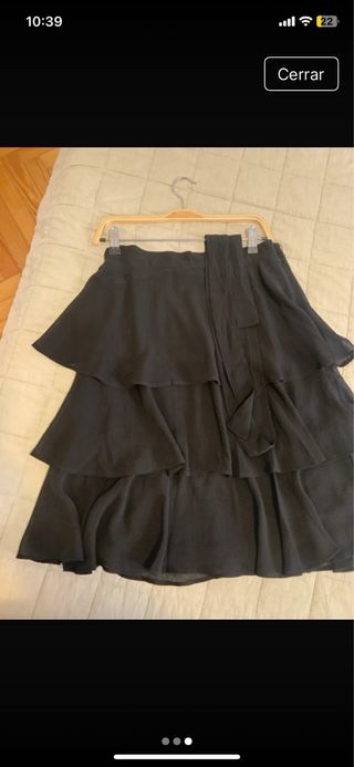 Falda gasa negra volantes