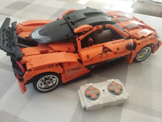 Carro Lego com comando e motores
