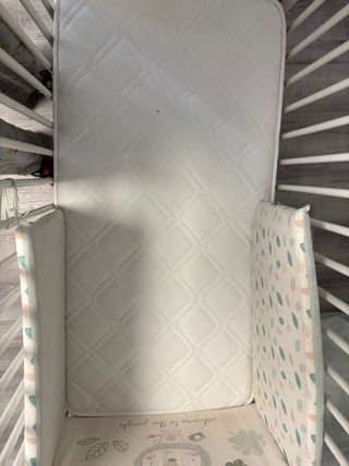 Cuna blanca con colchón
