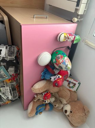 cama con cajones y mueble encimera con cajon