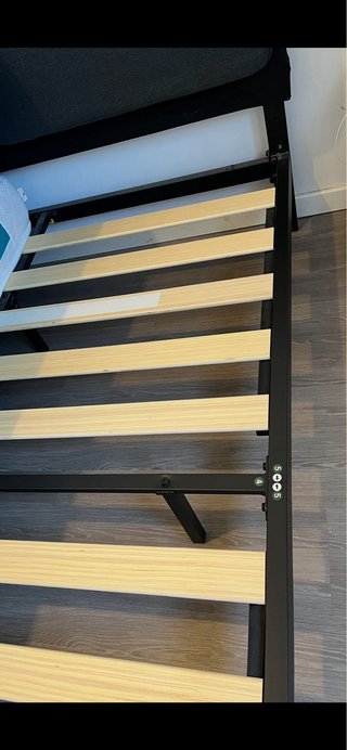 Estructura cama cabecero. ACEPTO CUALQUIER OFERTA
