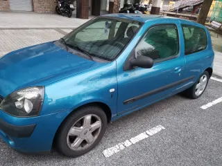 Renault Clio 2004
