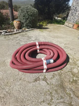 Tubo corrugado rojo. 25 metres. Protector cable