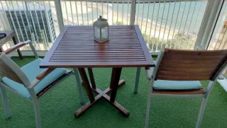 Mesa y 2 Sillas Terraza Madera y Metal