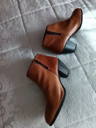 Botines camperos marrones