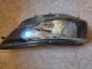 Faro Izquierdo Iveco Daily