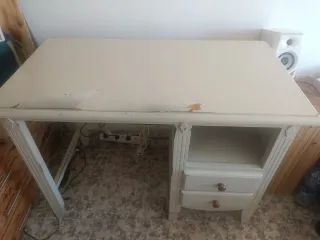 Escritorio vintage madera beige