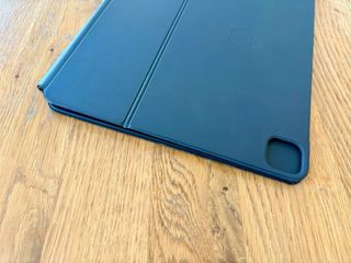 iPad Pro 12.9 A12Z + Apple Pencil + Magic Keyboard