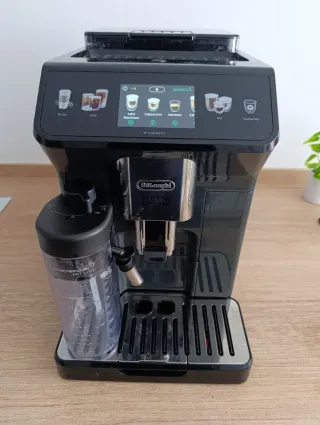 Cafetera DeLonghi Eletta Explore