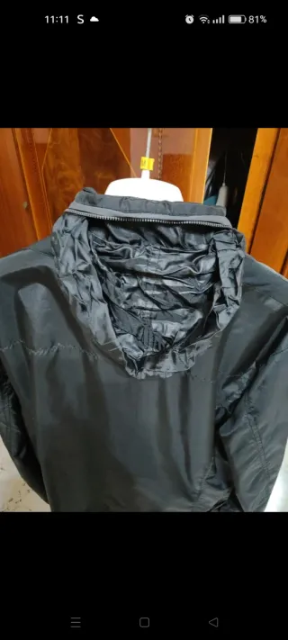 Giacca antivento uomo nera