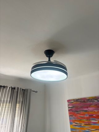 Lámpara LED con Ventilador y Mando