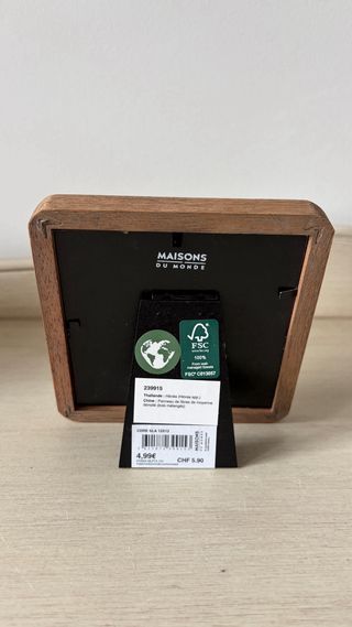 Cuadro artesanal con flores secas