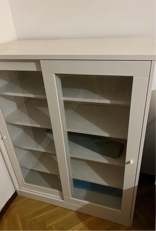 Vitrina Ikea corredera cristal blanco