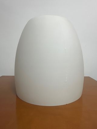 Lámpara de mesa Ikea blanca