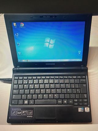 Mini portátil Samsung N150 Plus