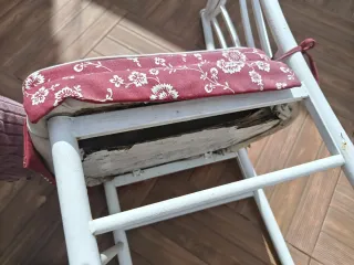 Conjunto mesa con tapa de marmol y 4 sillas hierro